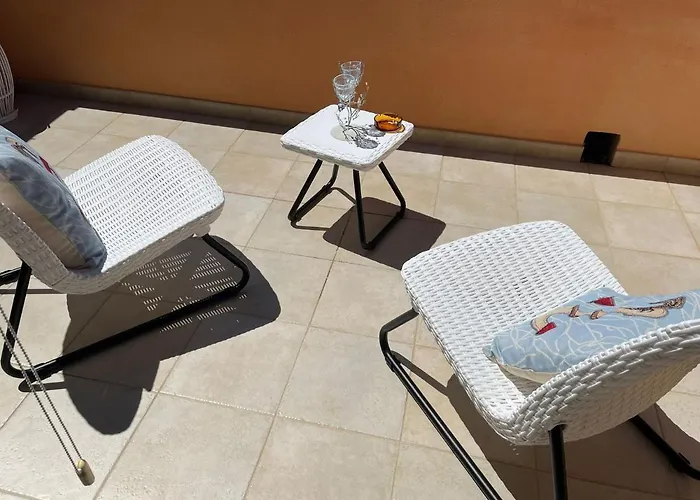Porto Coda Cavallo Beach House A 300 Mt Dal Mare, Con Terrazza Panoramica