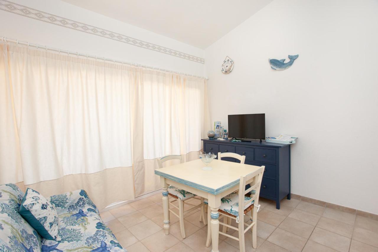 Porto Coda Cavallo House A 300 Mt Dal Mare, Con Terrazza Panoramica Apartment *