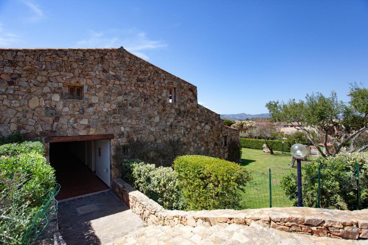 Porto Coda Cavallo House A 300 Mt Dal Mare, Con Terrazza Panoramica